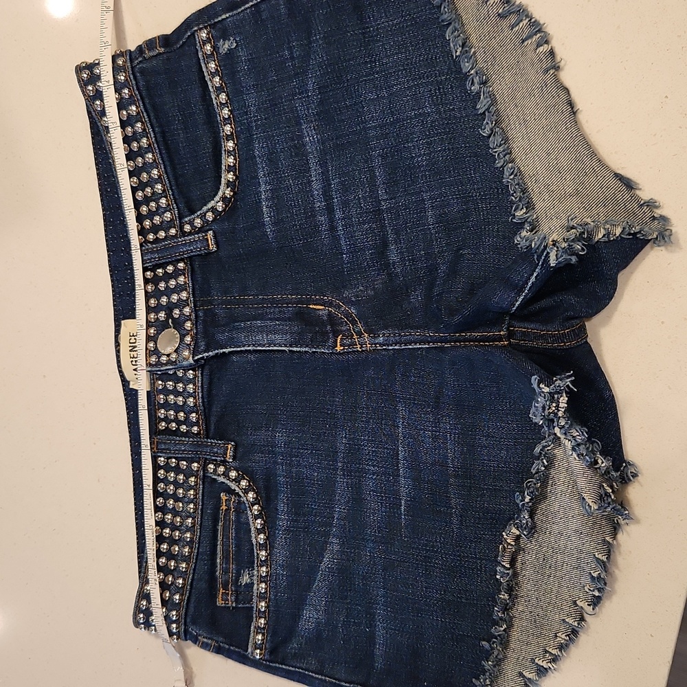 L'AGENCE Women's Zoe Dome Studded Denim Jean Shorts 25" Waist - Picture 6 of 9